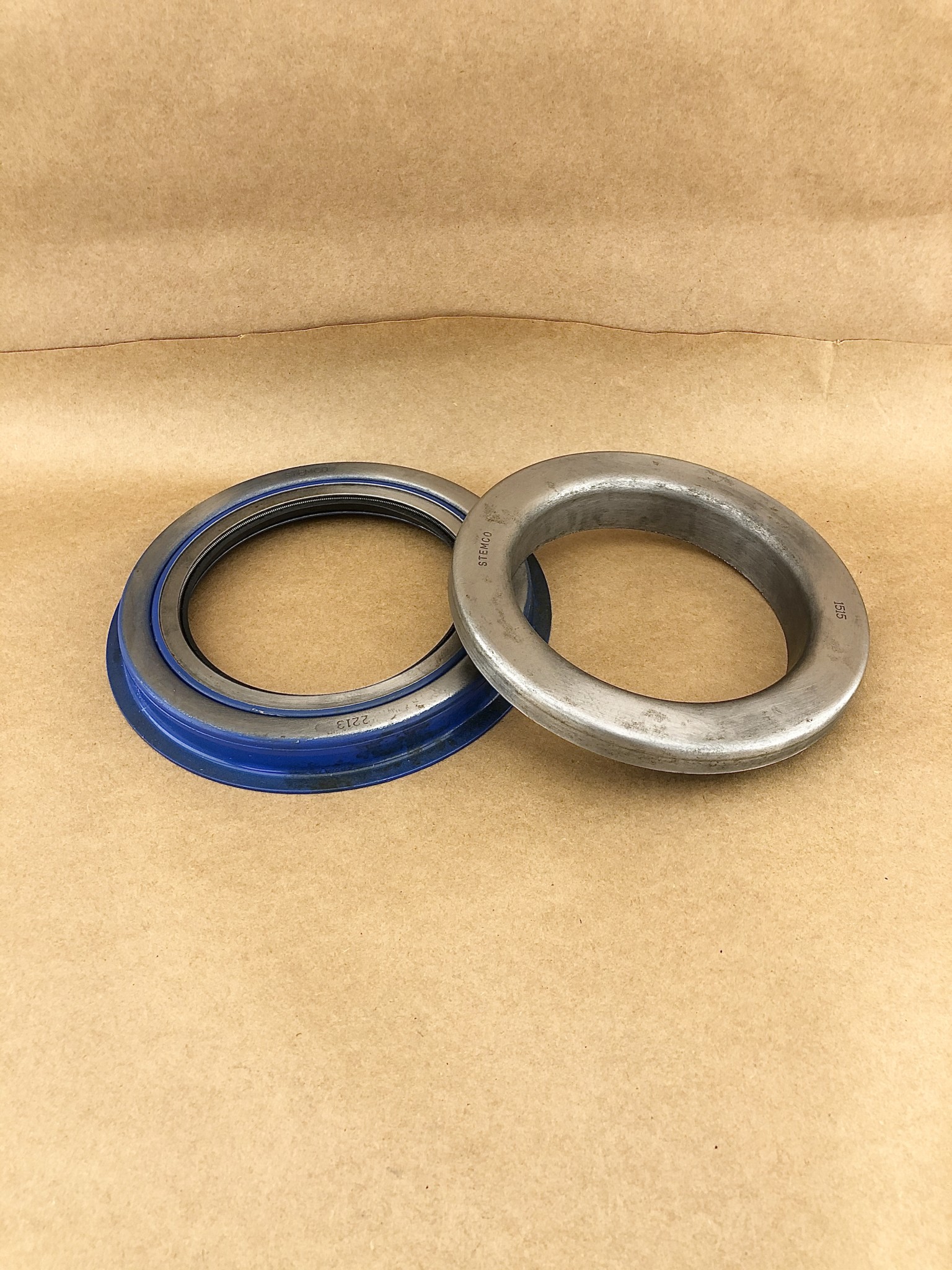 Genuine Stemco 3929112 Wheel Seal New EKG DIESEL