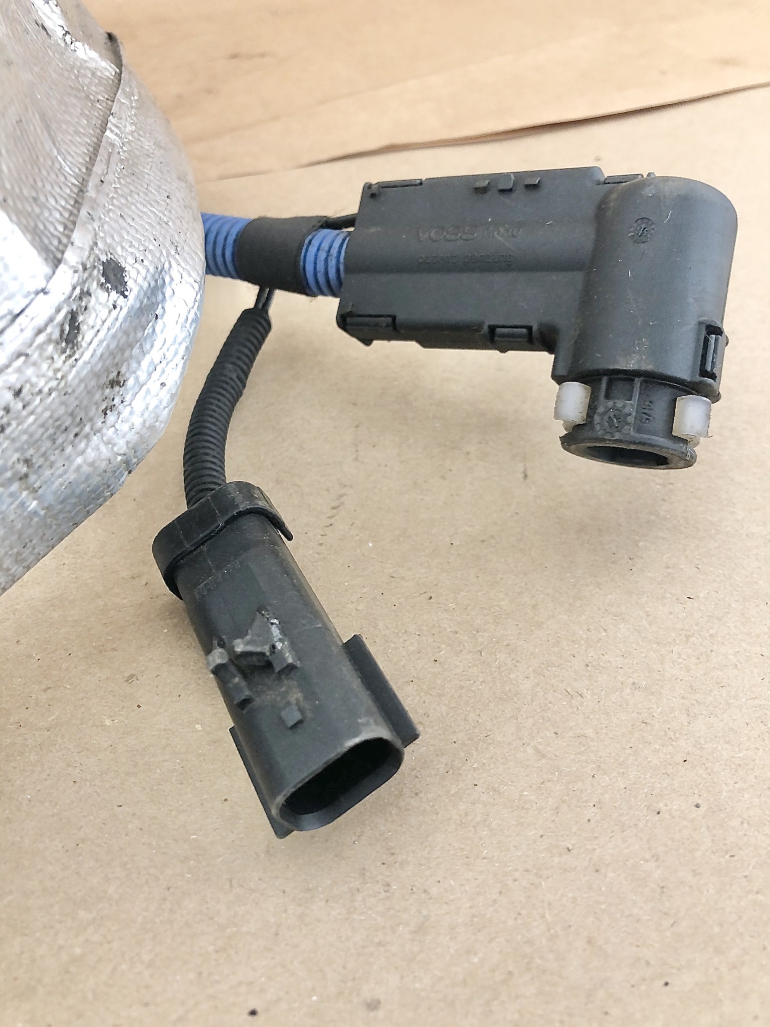 Genuine Freightliner DEF Line Used 0428841240 EKG DIESEL