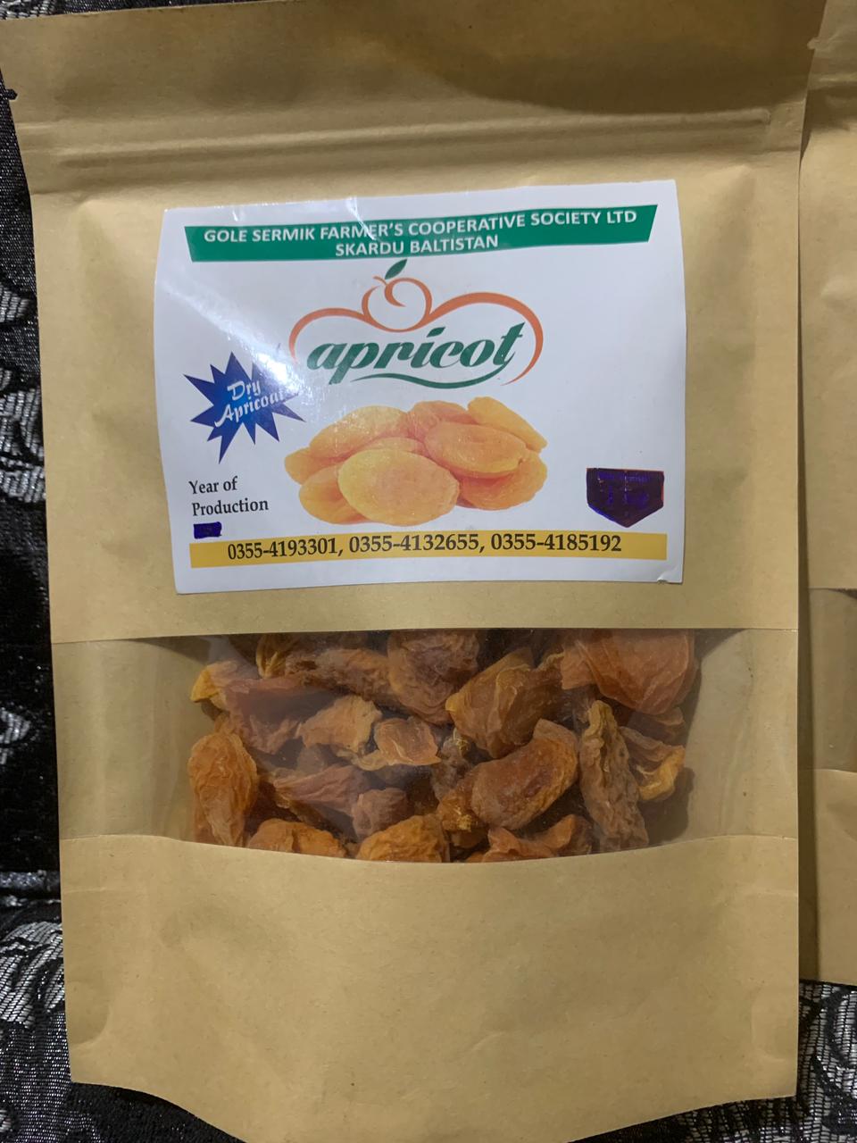 Sulfur treated dry apricot Ekissaan