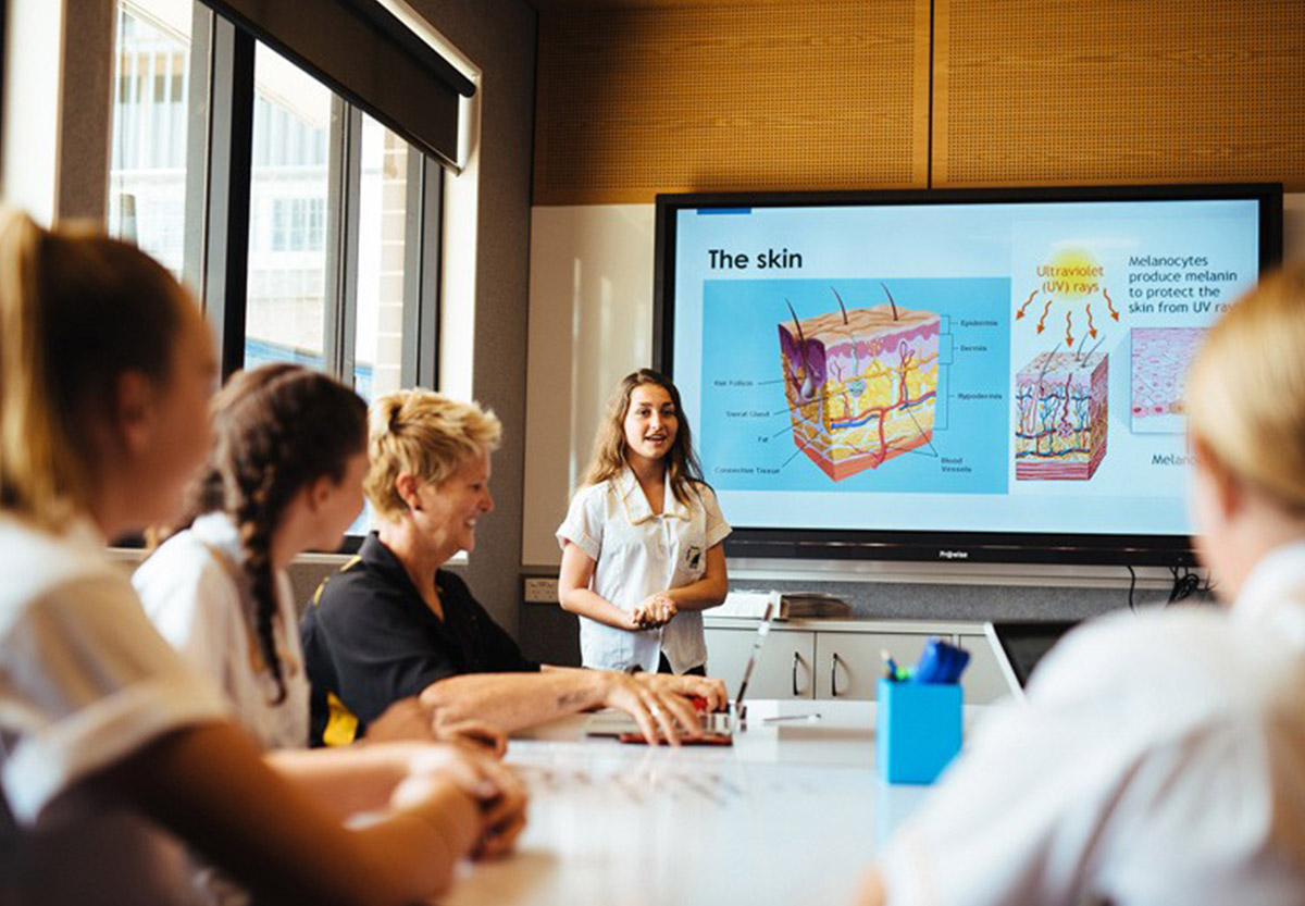 Most Powerful eLearning Authoring Tool Lectora ELB Learning