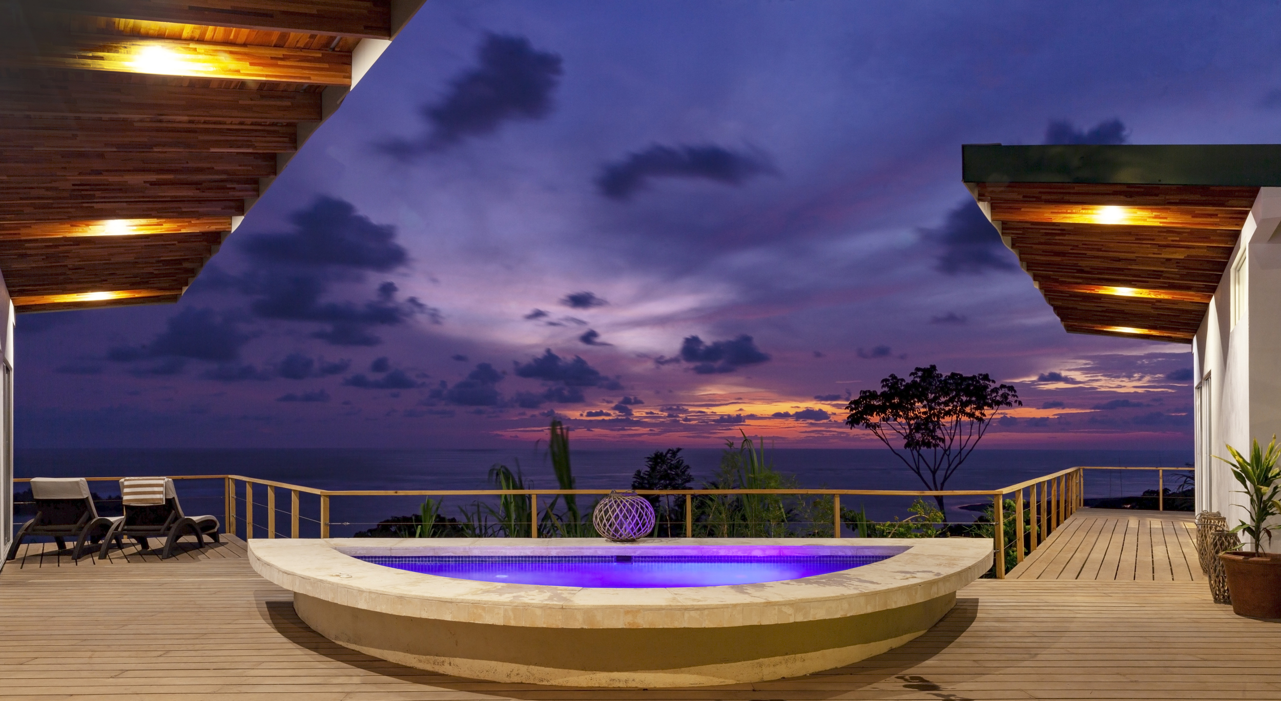 Rooms and Suites at El Castillo Boutique Luxury Hotel in Costa Rica