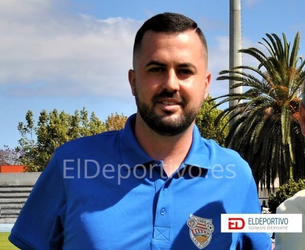 David Alonso prepara su temporada número tres como entrenador de la UD