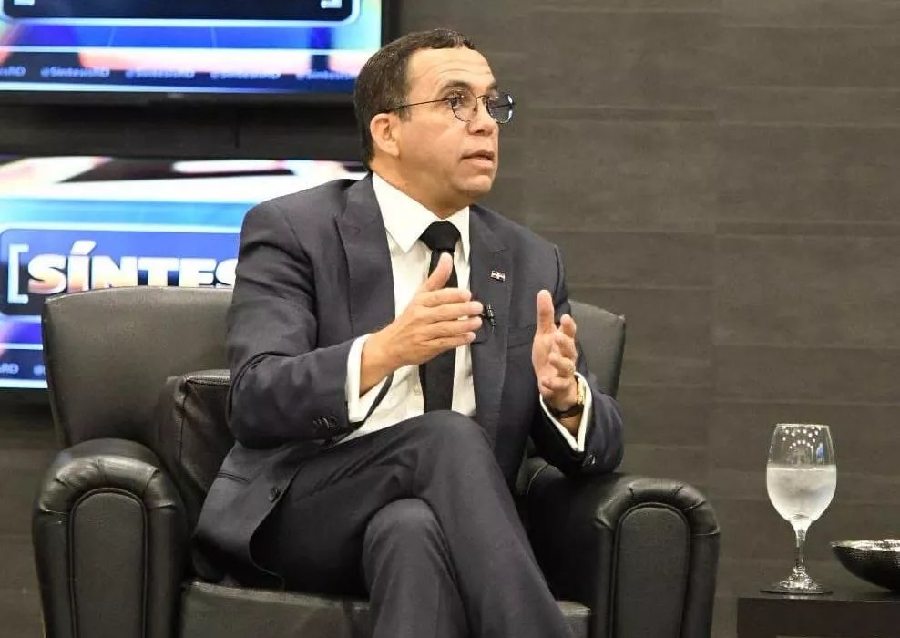 Andrés Navarro apoya salvedad de Cuba, Nicaragua y Venezuela en Cumbre de las Américas 2025