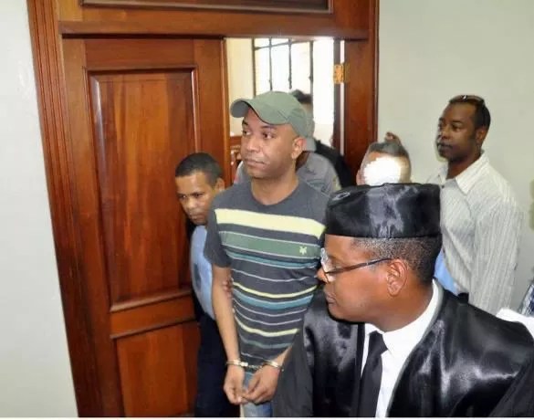 Payaso Kanqui sigue en prisión; tribunal niega medio desenvuelto