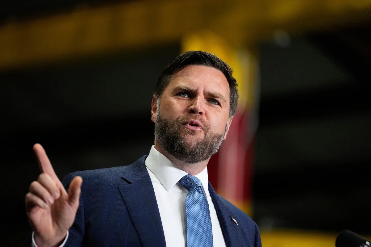 Vance dice que EE.UU. no descarta poner sanciones a Rusia para alcanzar la paz en Ucrania