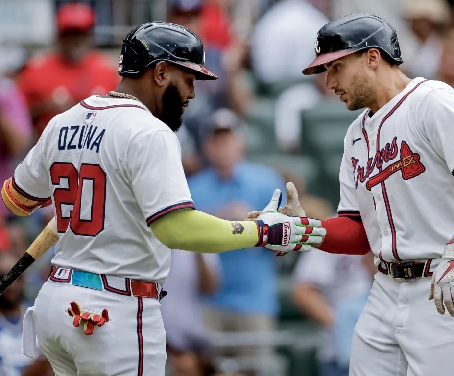 Dominicanos destacados ayer en MLB: Noelvi Marte cajón de 5-3, octavo H4, remolca cuatro; Ozuna y Vladi Jr. disparan el jonrón 19