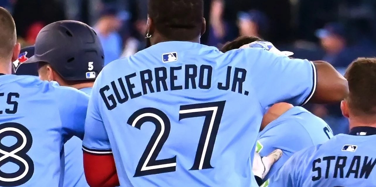Toronto y Yankees definirán este domingo campeón de la División Este de la Federación Chaqueta