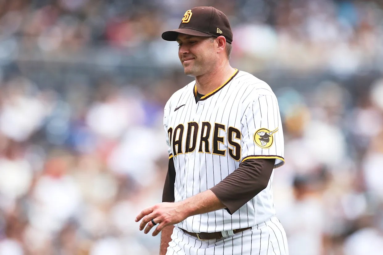 Padres contratan a Craig Stammen como su nuevo dirigente