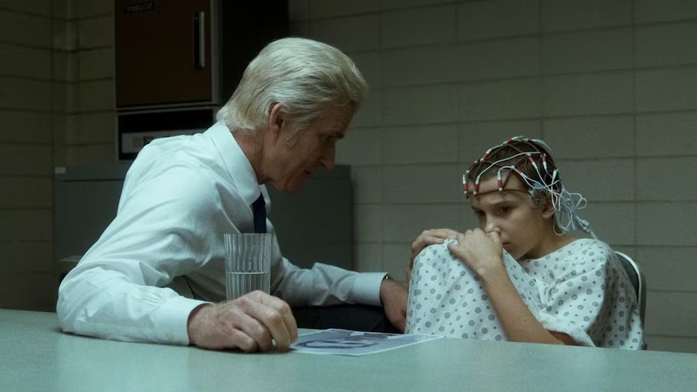 “Stranger Things” y las conspiraciones que inspiraron su universo