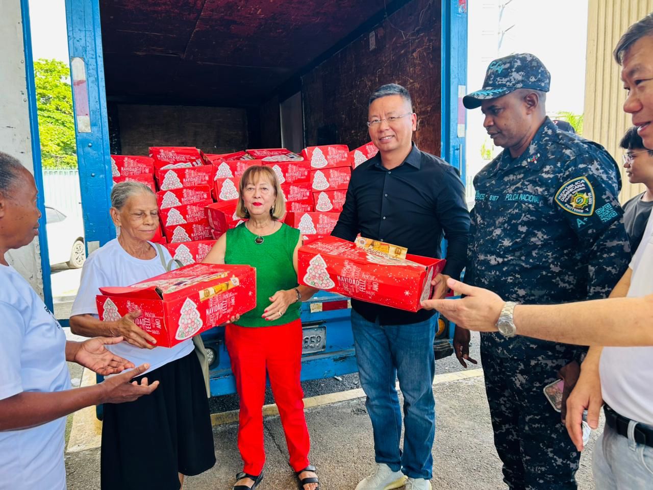 Cámara de Fujian y fundación realizan recorrido solidaria