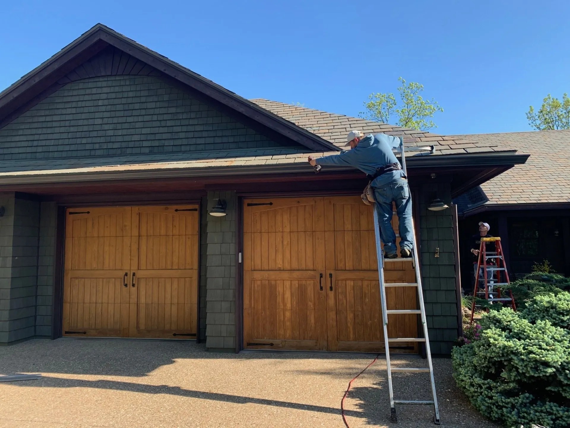 Signs That Your Kansas City Home Needs New Gutters Eldon and Sons