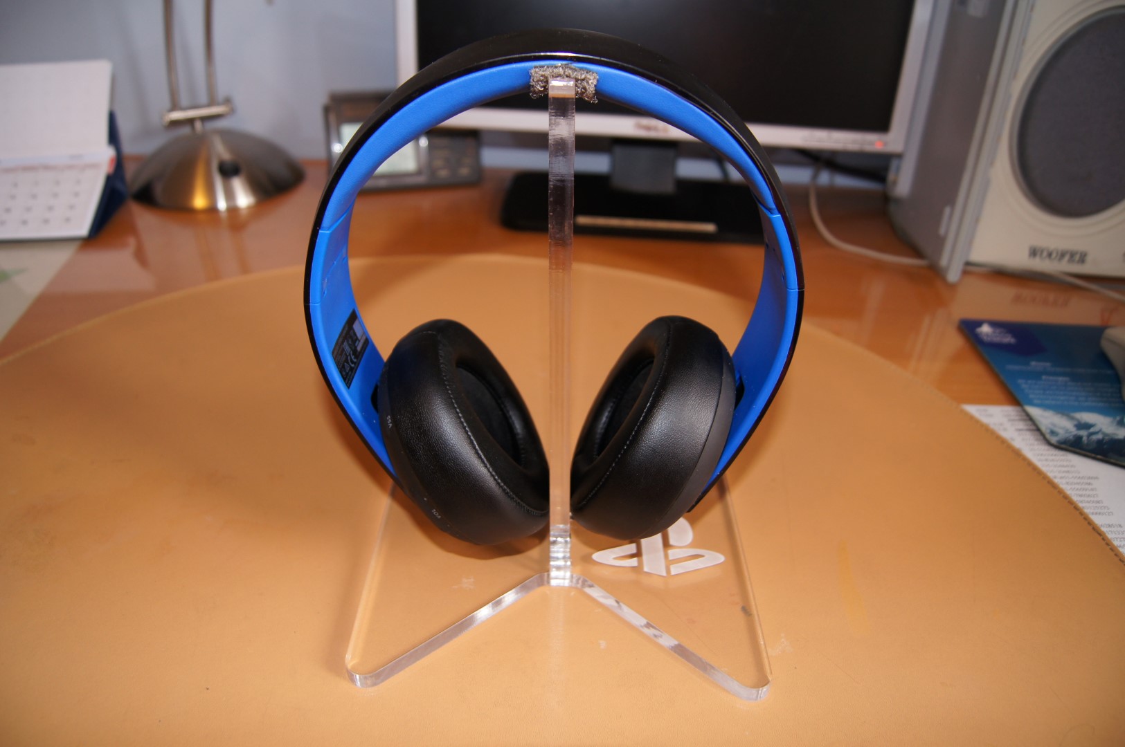 Recharging Stand for PlayStation Gold Wireless Headset Eleccelerator