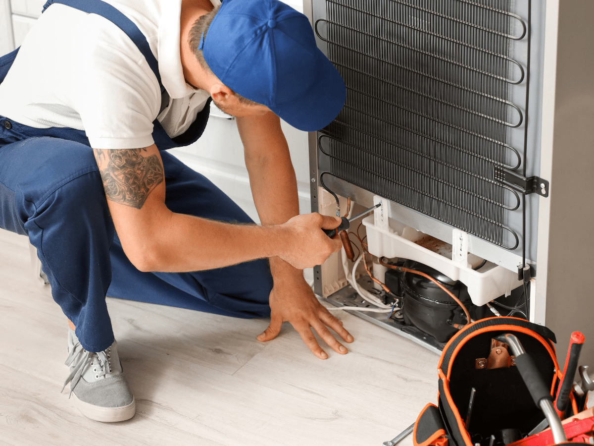 HOW TO KNOW WHEN TO REPAIR OR REPLACE YOUR REFRIGERATOR? ElectraFix