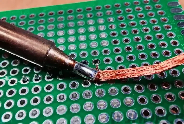 Mastering Desoldering A StepbyStep Guide on How to Use Solder Wick