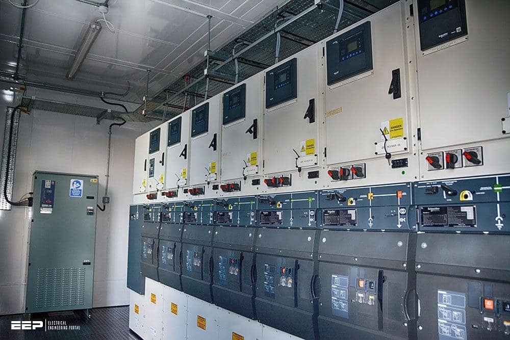 What is transient recovery voltage and how does it affect circuit