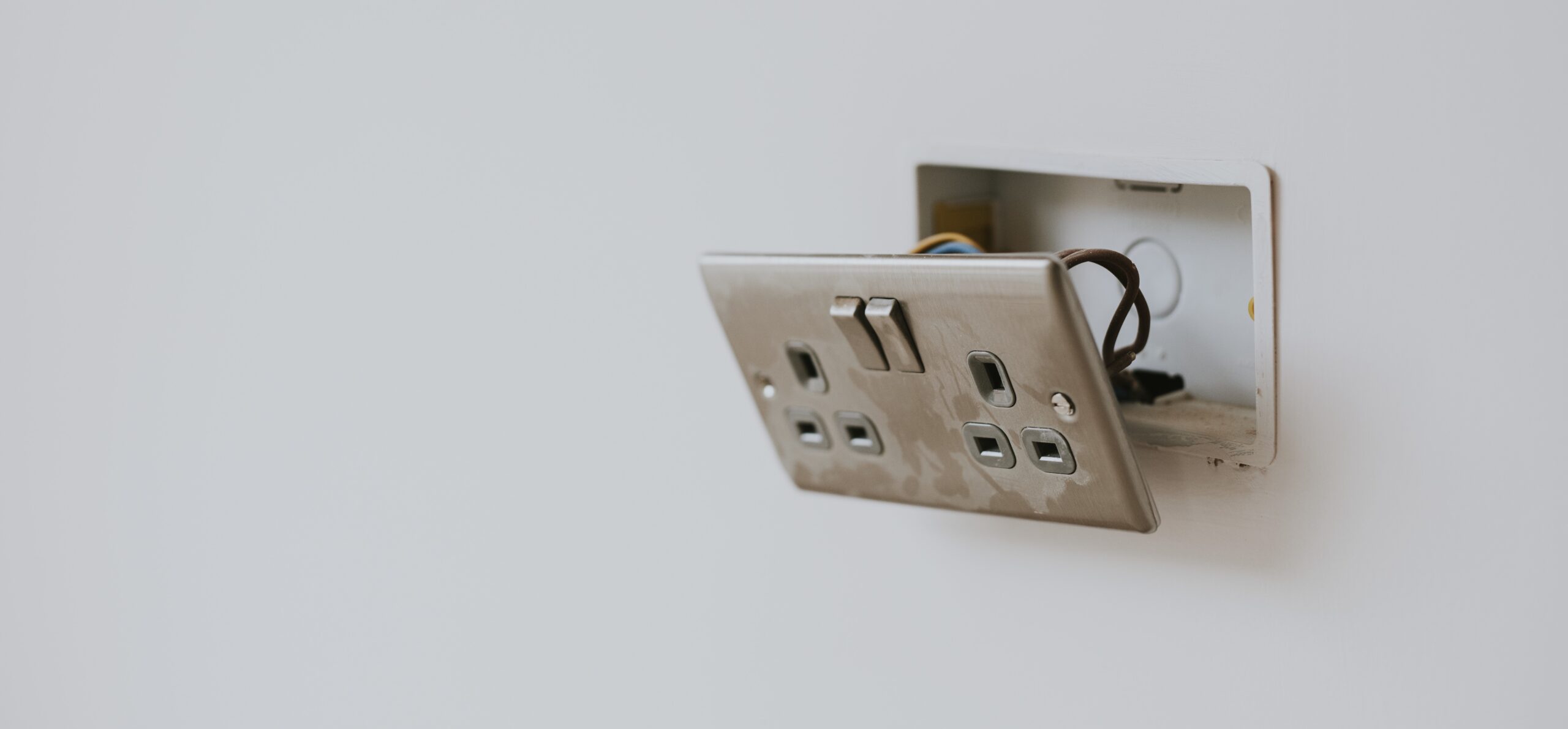 Top 12 Common Home Electrical Problems and Solutions Electrical