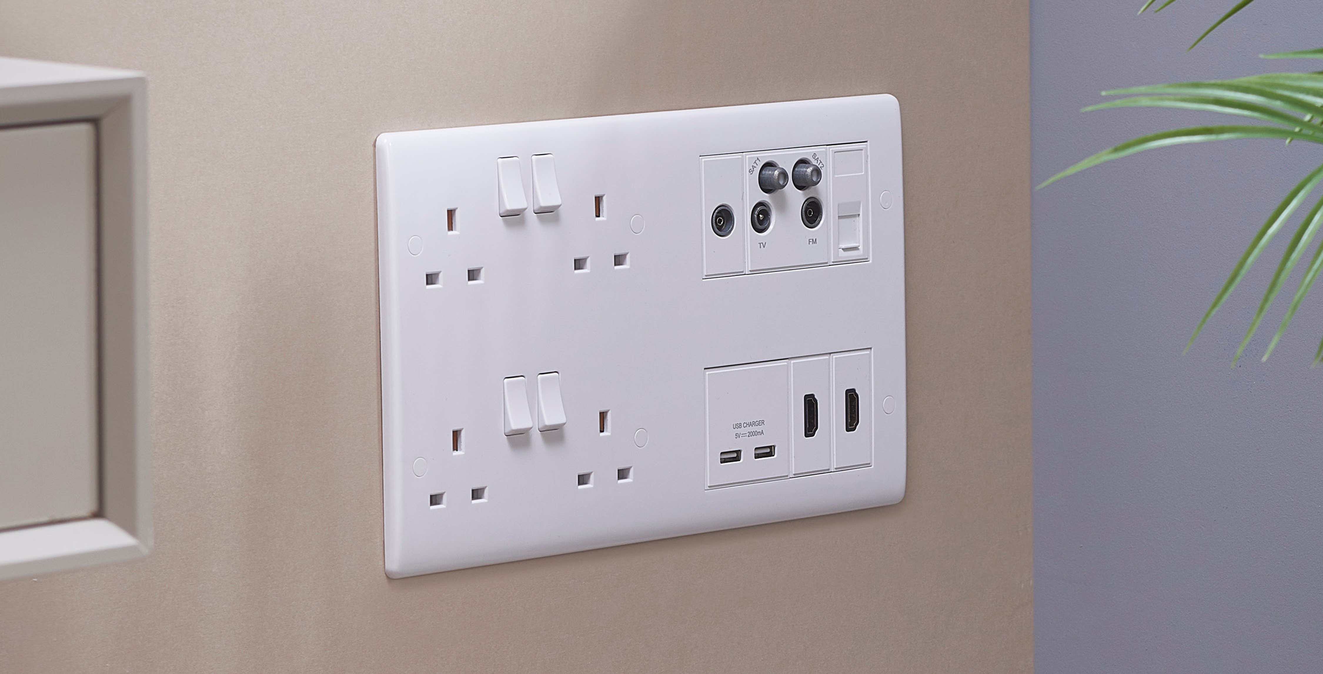 Knightsbridge ahead of the curve with multimedia plate Electrical