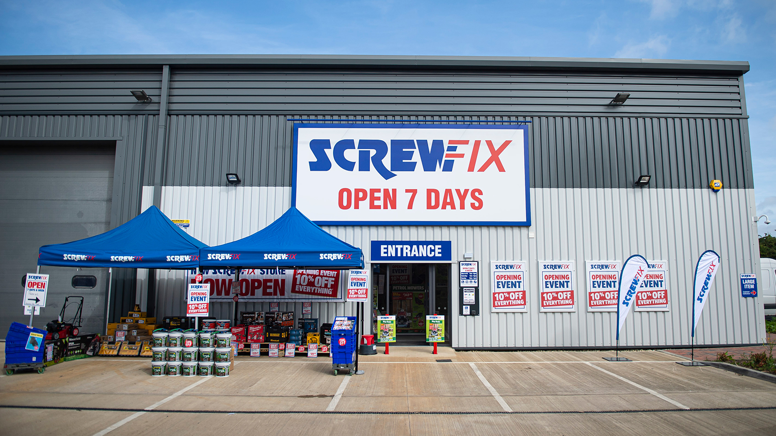 Screwfix expands with 80 stores opened in the last year Electrical