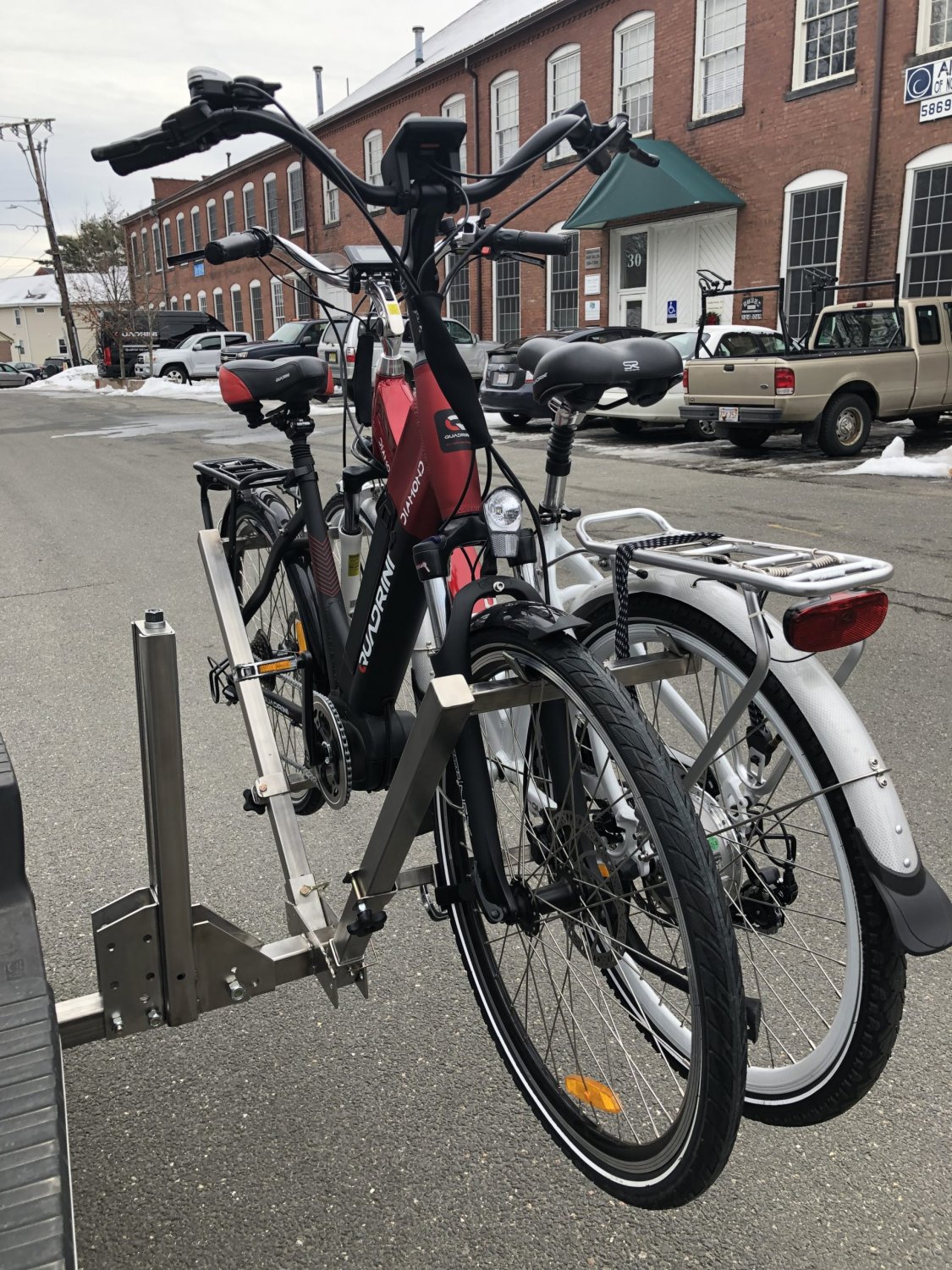 NEW Lightweight, Strong and Easily Storable Dual Bike Rack (with or