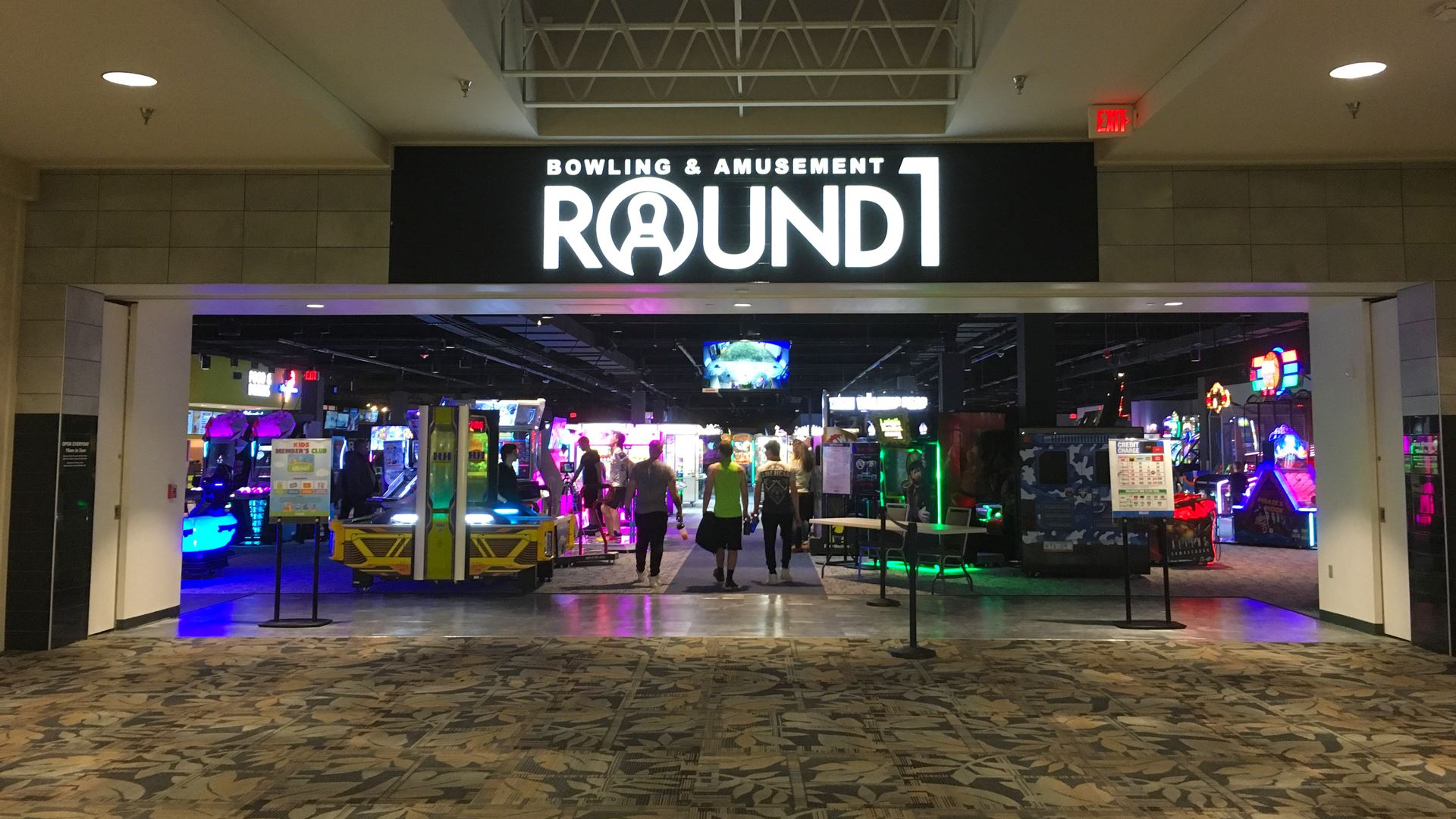 Entertainment Facility opens at Great Lakes Mall Electricians Work