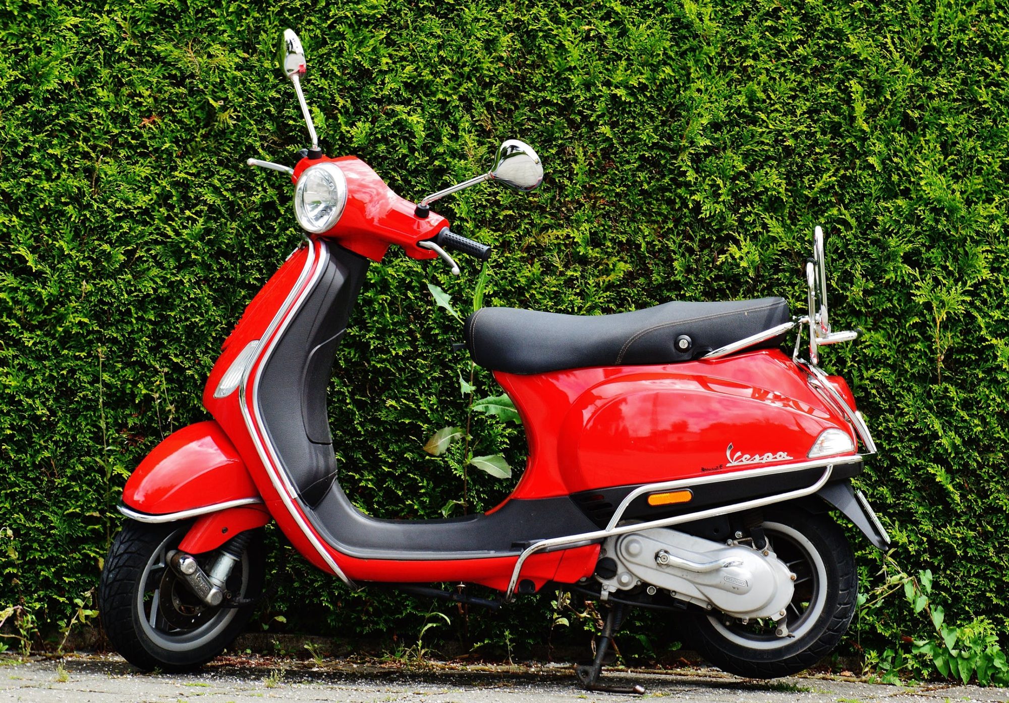 Electric scooters vs Petrol Scooters Pros, Cons, Verdict Electric