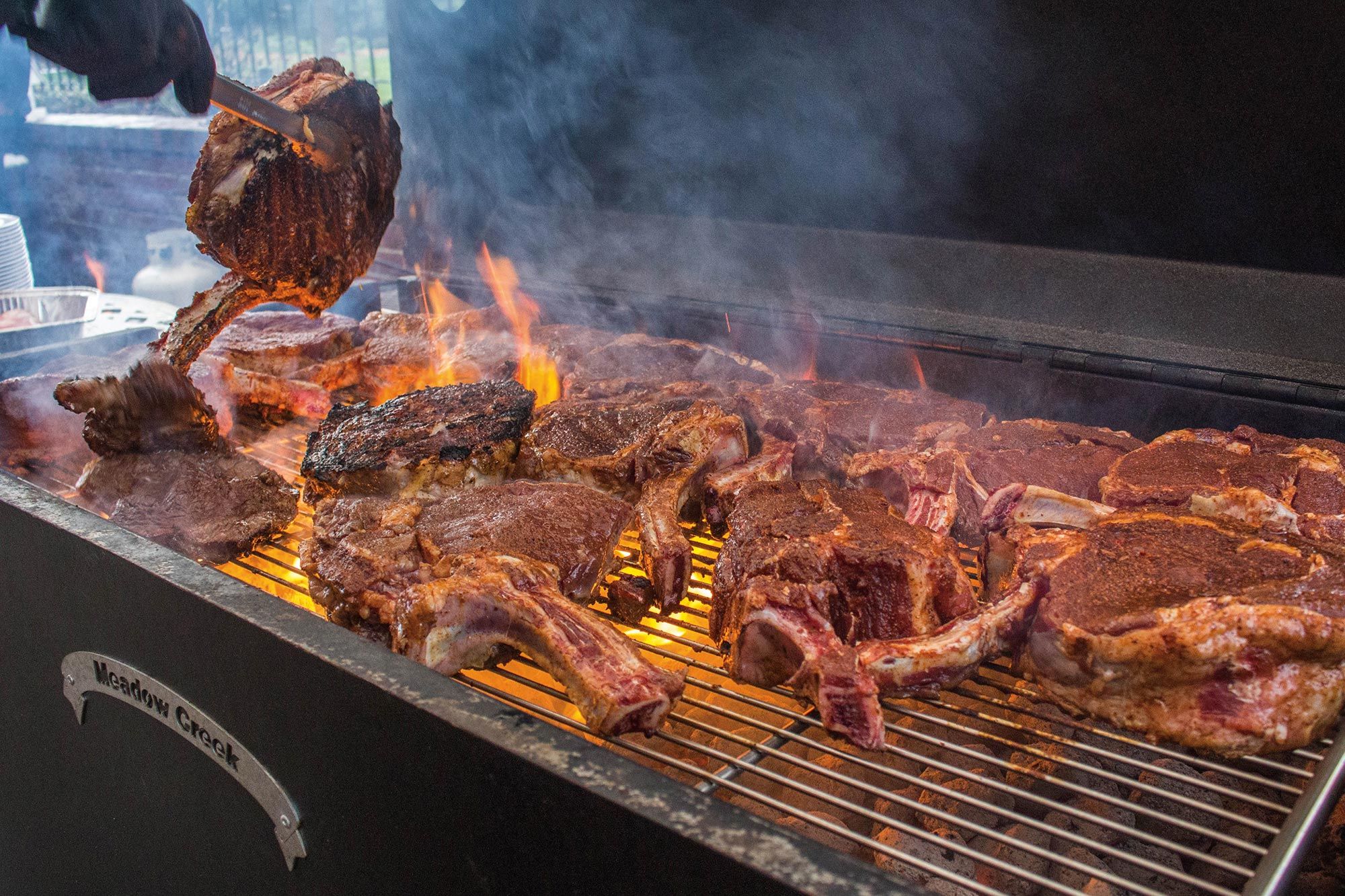 8 Best BBQ Pits For Sale 2022