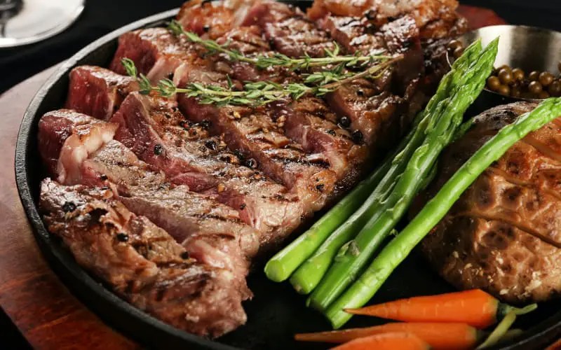 Sirloin vs Ribeye What's the Difference? Electric Smoker HQ