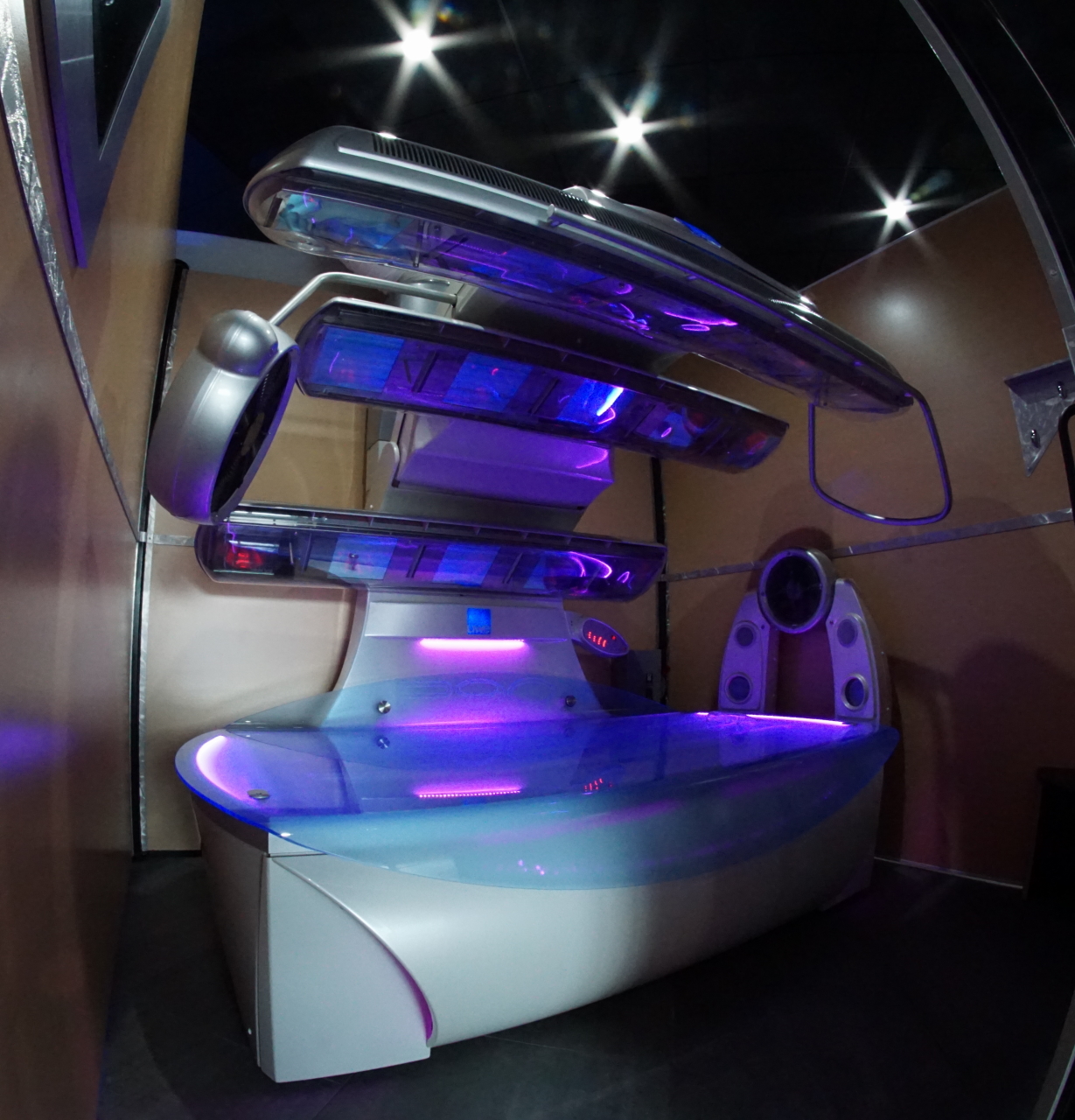 UWE P90® Electric Sun Tanning Salons