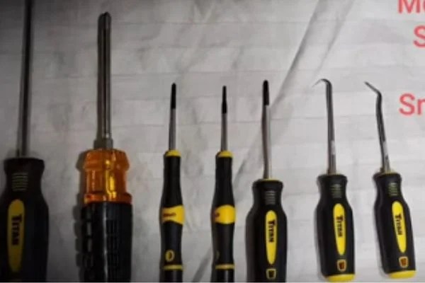 White Spots On Sharp Aquos TV Screen [Reasons + Solutions]