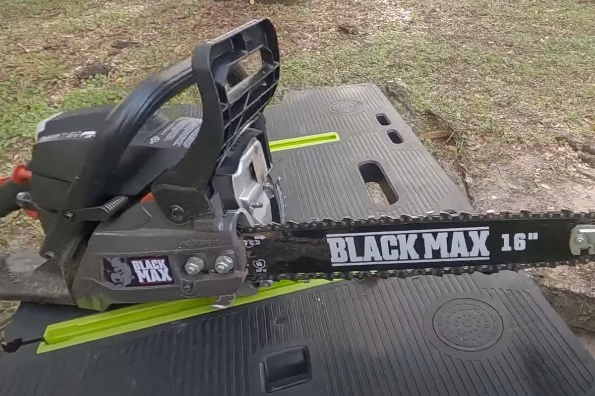 Who Makes Black Max Chainsaws? Complete Guide 2024