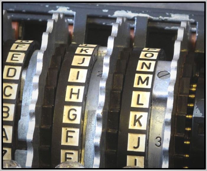 Enigma Makinesi Nedir? Nasıl Çalışır? Nasıl Çözüldü?