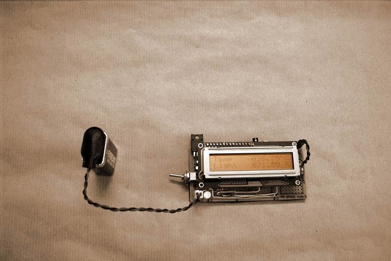 Temperature / Light Brightness Meter with LCD