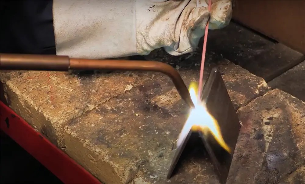 Can You Solder Titanium? ElectronicsHacks