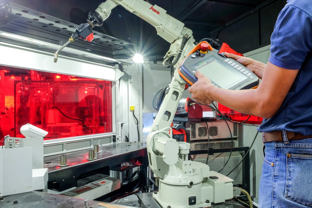 How new technology is helping the manufacturing & engineering industries