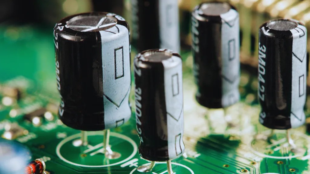 How Long Can a Capacitor Hold a Charge