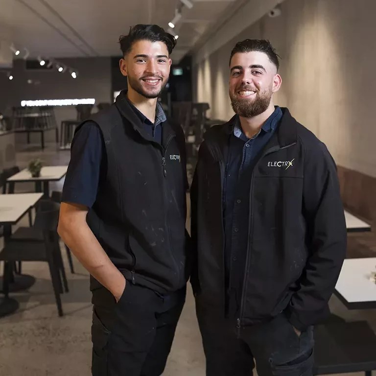 Maintenance Electricians ☎️ 24 Hour On Call For Electrical Breakdowns