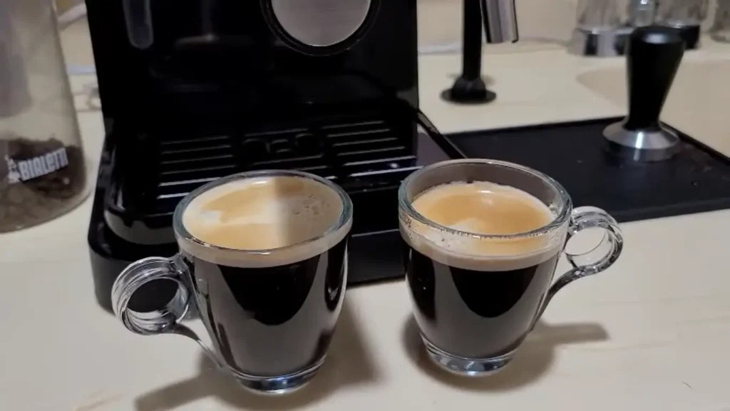 Delonghi Stilosa Espresso Machine Review EC260BK & EC230BK