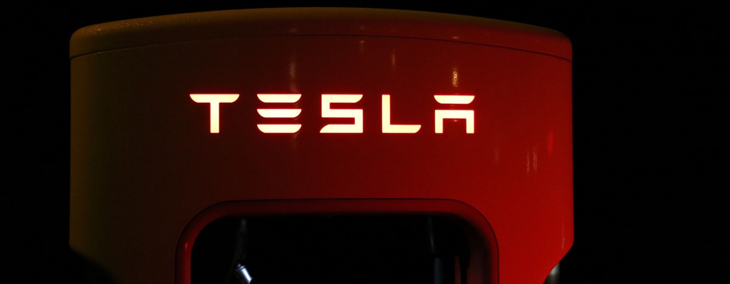 Meet the Android Version of the Wearable App for Tesla Control to Be