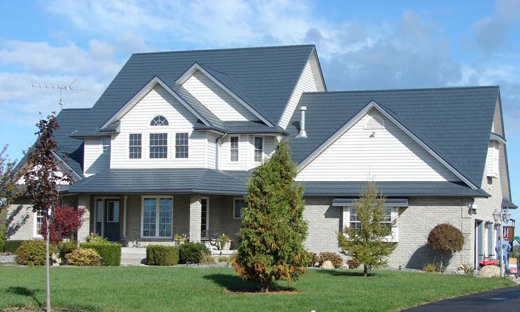 Benefits of Metal Roofing Elements North