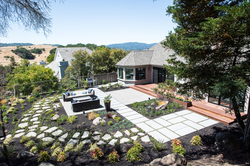 Elevate Design Build Irvine Landscape