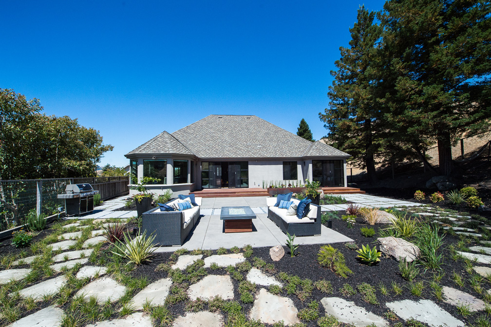 Elevate Design Build Irvine Landscape