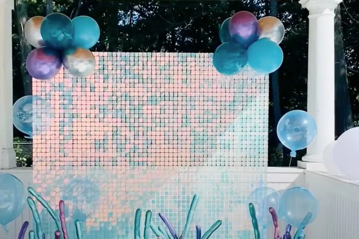 Shimmer Wall Iridescent Elevated Impressions