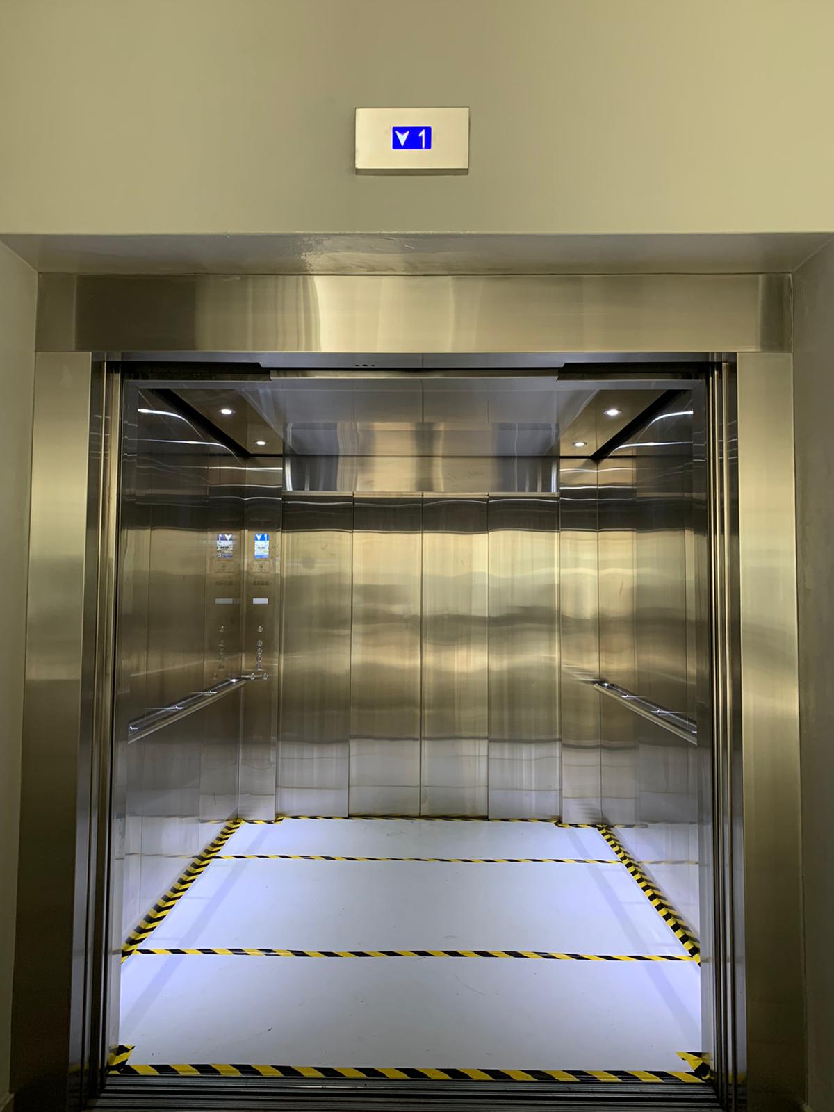 Freight Elevator CA M&E Elevator