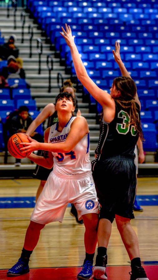 ECC Women’s Basketball ends rough season Observer