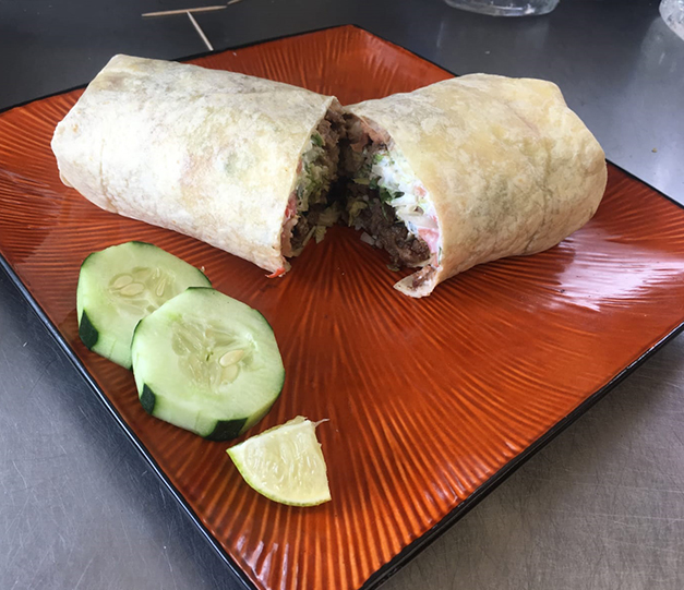 El Huarache Veloz Taco Stand