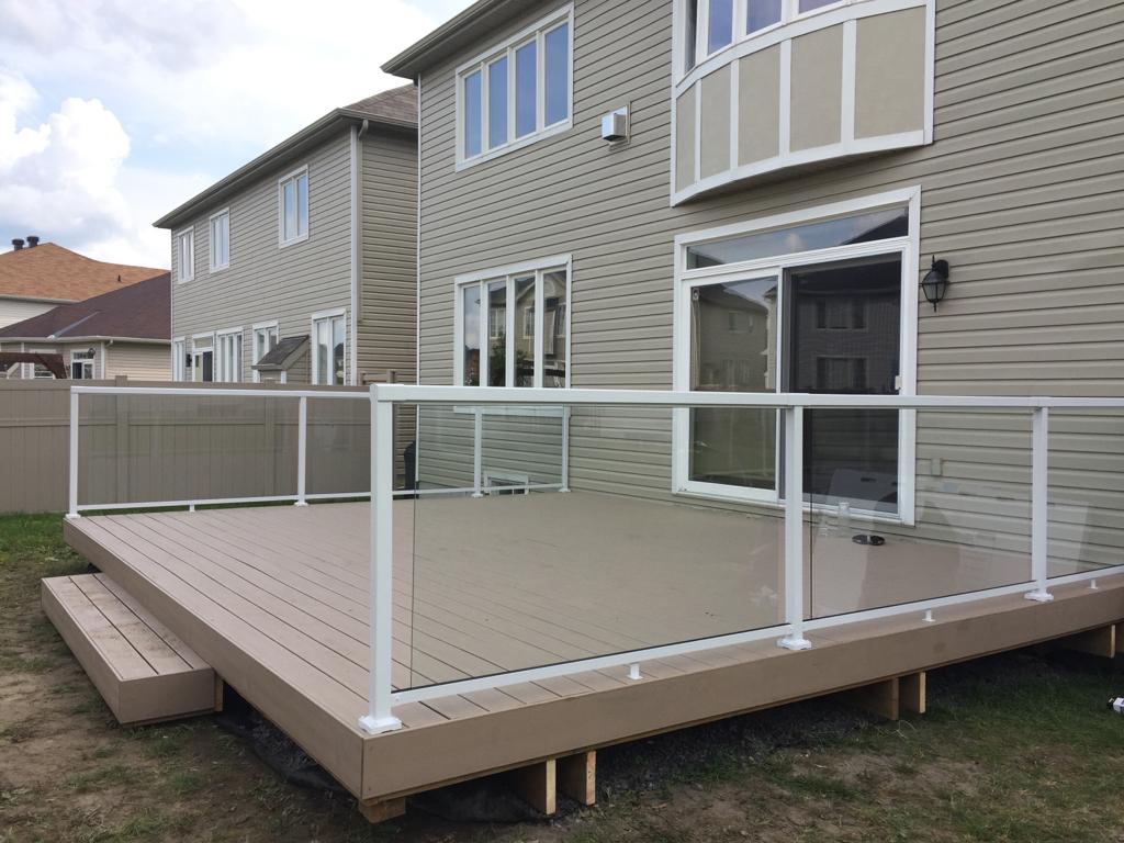Ottawa Decks Builder Wood, Vinyl, Cedar, And Composite Decks