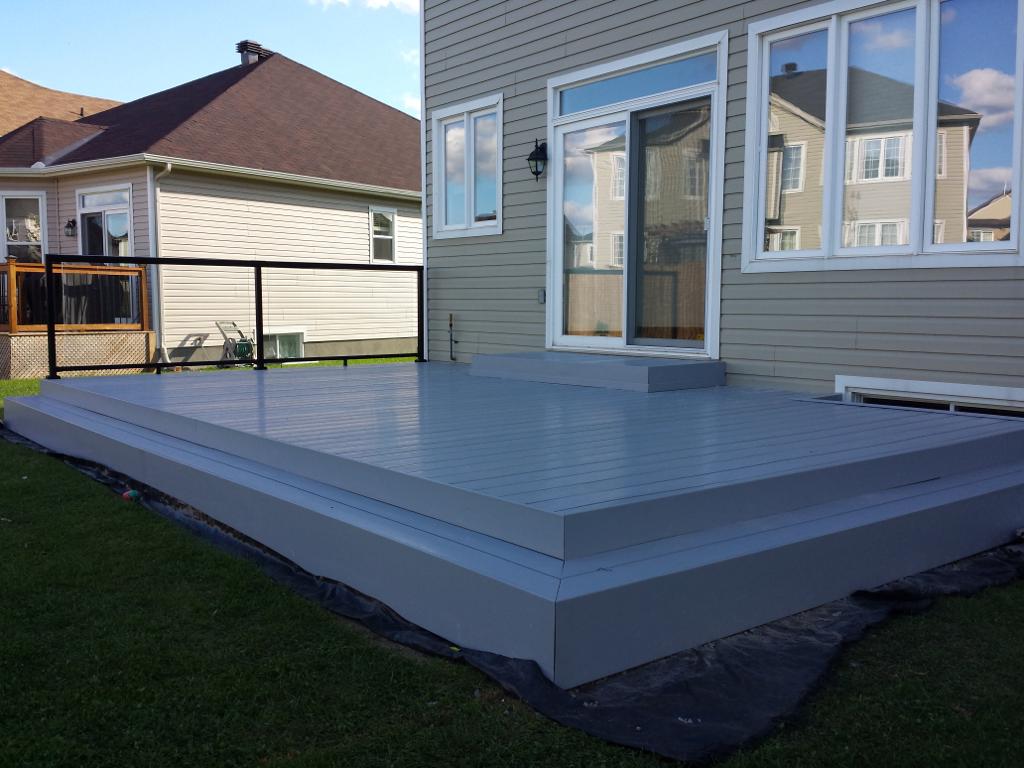 PVC Decks Ottawa ‘s Best PVC Deck Builder Elie’s Fencing Solutions