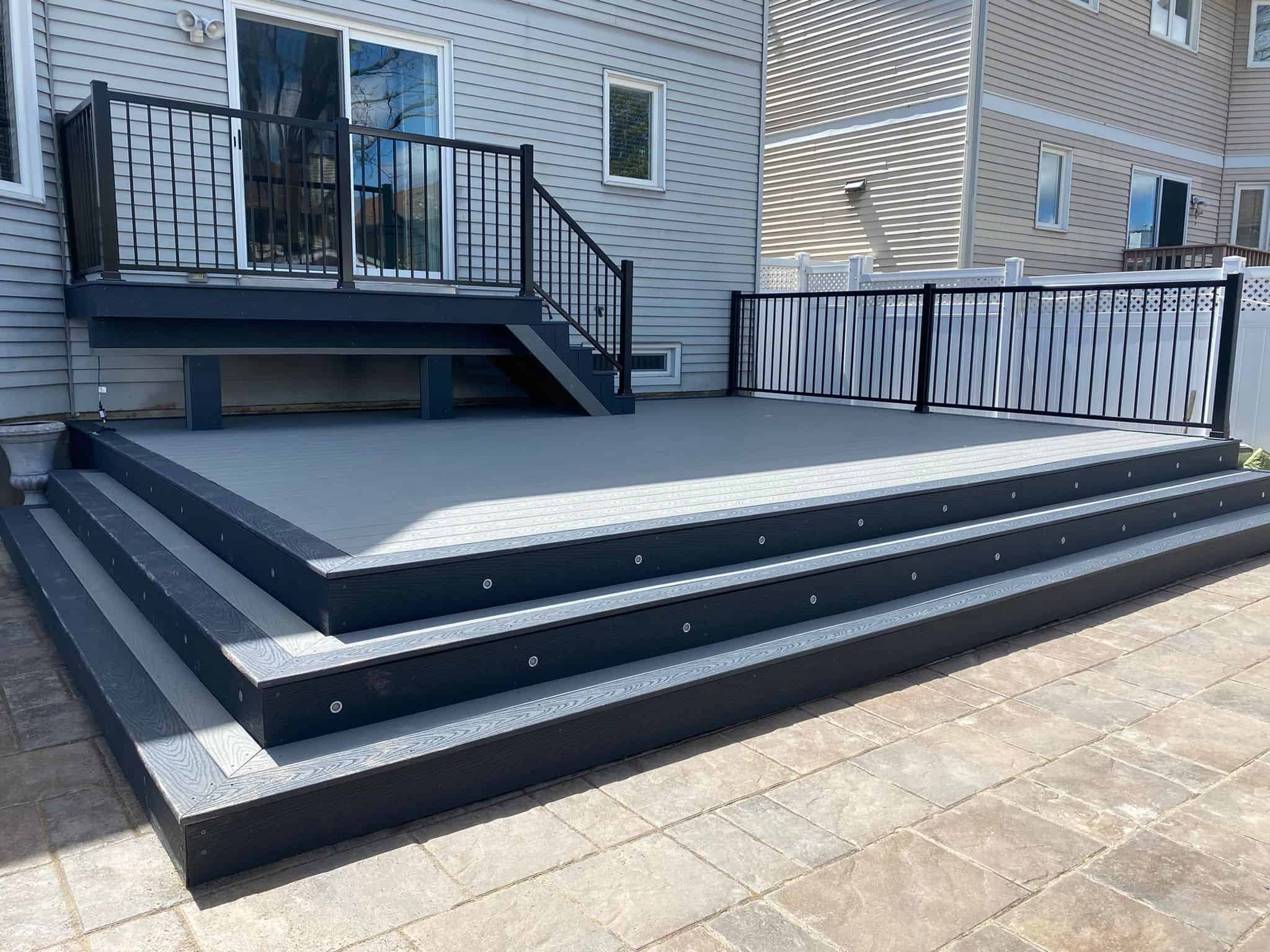 Composite Decks Services Ottawa ‘s Best Composite Deck Builder