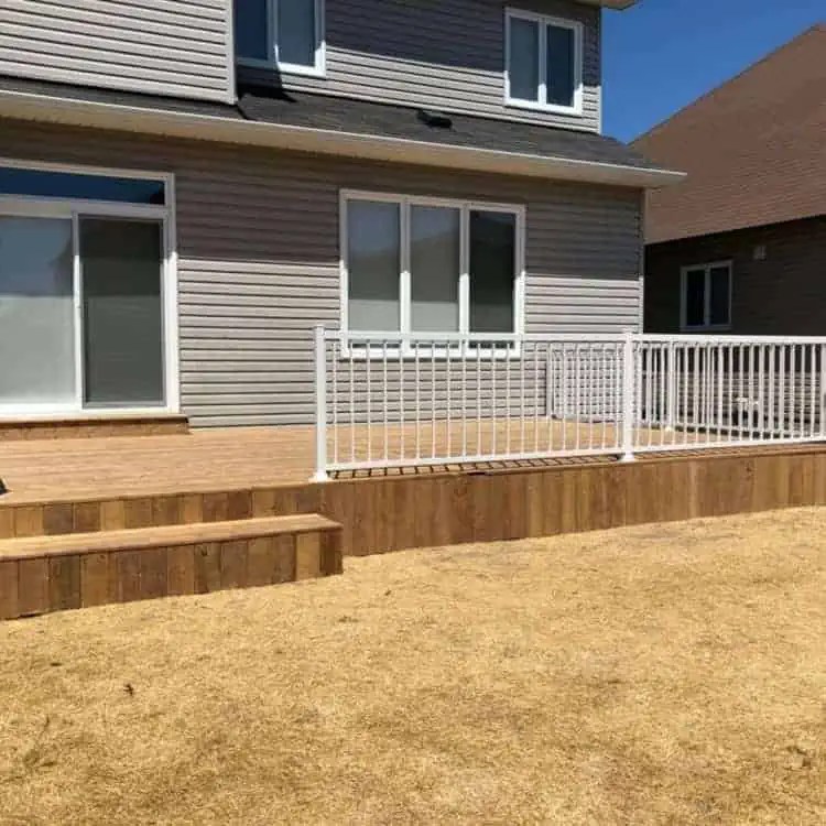 Reliable Deck Builders Ottawa Elie's Fencing Solutions