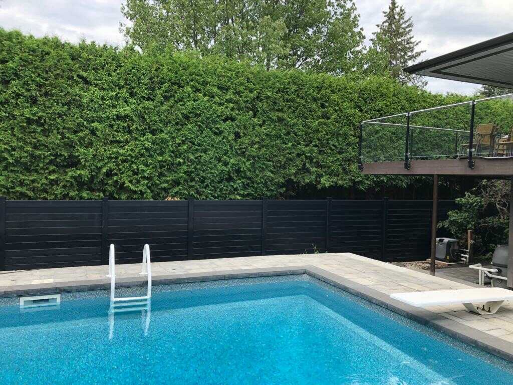 PVC Fencing Ottawa PVC & Vinyl Fence Installation Affordable Pricing